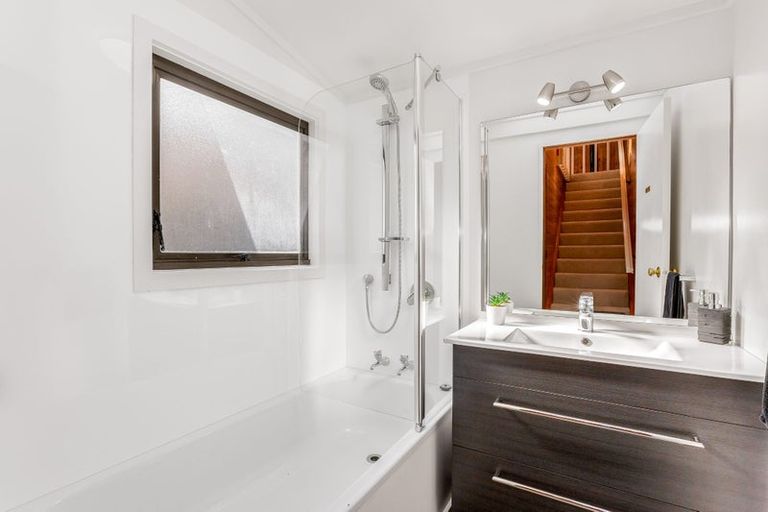 Photo of property in 90 Discovery Drive, Whitby, Porirua, 5024