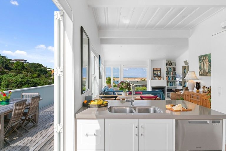 Photo of property in 57 Wintle Street, Mangawhai Heads, Mangawhai, 0505