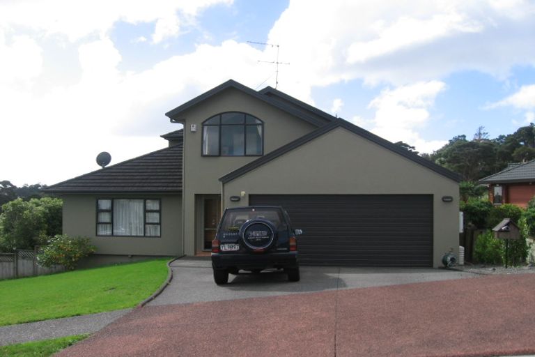Photo of property in 26 Chamari Close, Titirangi, Auckland, 0604