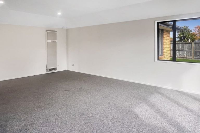 Photo of property in 6 Joe Burns Place, Wigram, Christchurch, 8042