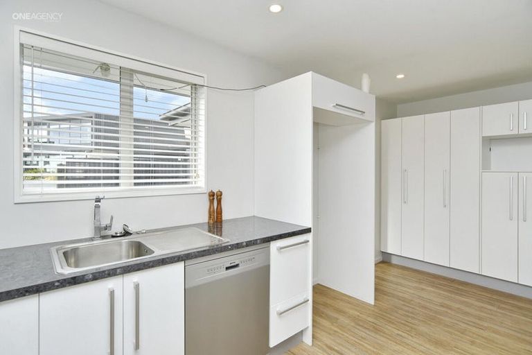 Photo of property in 276 Travis Road, New Brighton, Christchurch, 8083