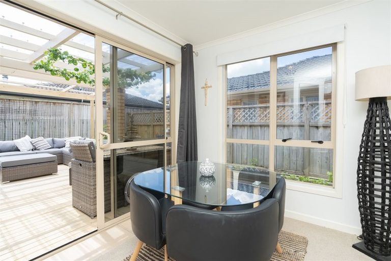 Photo of property in 15 Sovereign Isle Lane, Rototuna, Hamilton, 3210