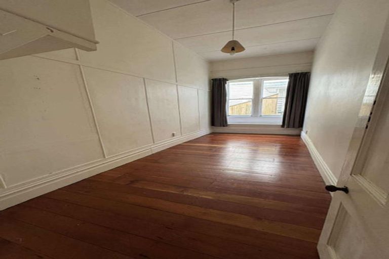 Photo of property in 12 Goring Street, Thorndon, Wellington, 6011