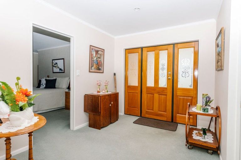 Photo of property in 3 James Street, Dannevirke, 4930