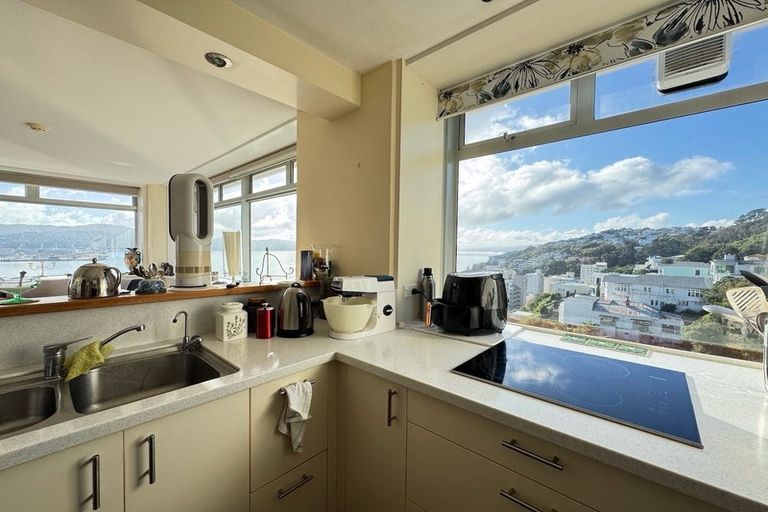 Photo of property in Jerningham Apartments, 20 Oriental Terrace, Oriental Bay, Wellington, 6011