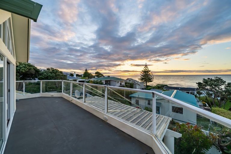 Photo of property in 333 Rosetta Road, Raumati Beach, Paraparaumu, 5032