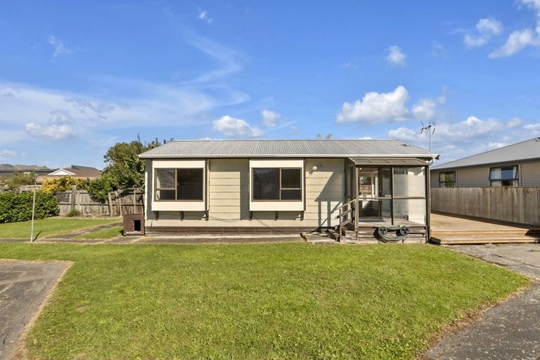 Photo of property in 2/114 Randolph Street, Woolston, Christchurch, 8062