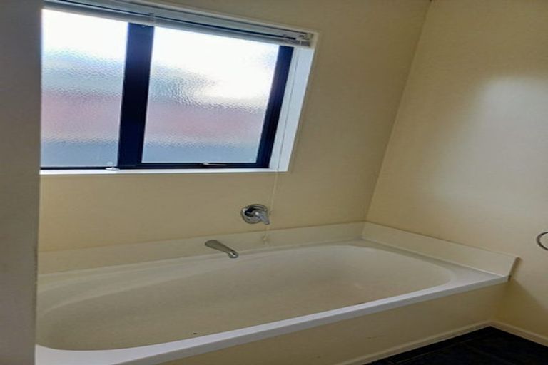 Photo of property in 608 Pioneer Highway, Highbury, Palmerston North, 4412