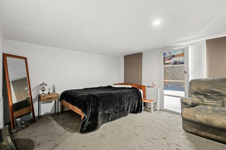 Photo of property in 40d Tomo Street, New Lynn, Auckland, 0600