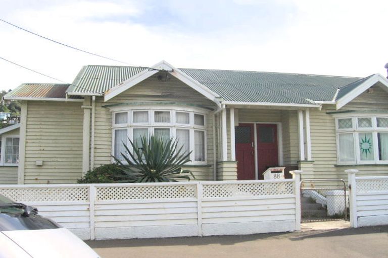 Photo of property in 88 Freyberg Street, Lyall Bay, Wellington, 6022
