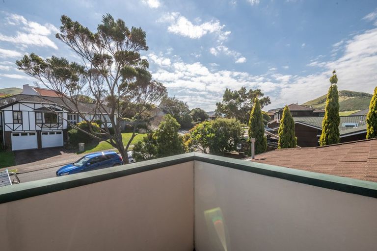 Photo of property in 26 Burbank Crescent, Churton Park, Wellington, 6037