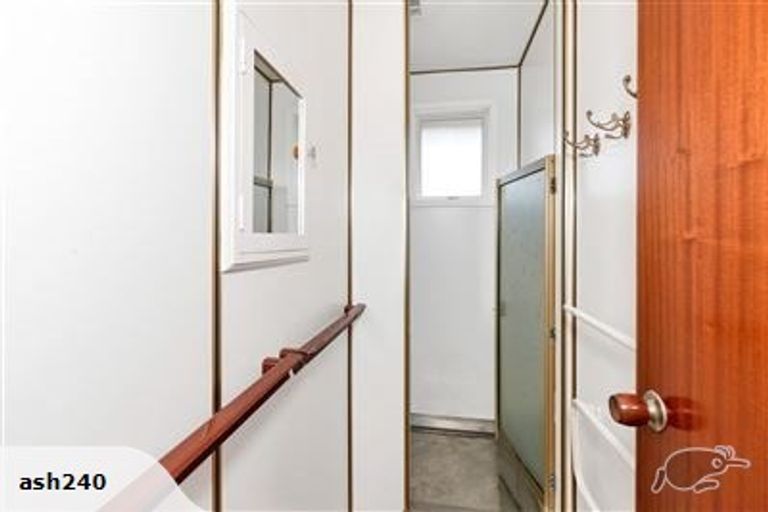 Photo of property in 1 Fraser Place, Rangiora, 7400