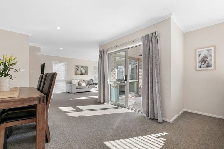 Photo of property in 269 Lakes Boulevard, Pyes Pa, Tauranga, 3112