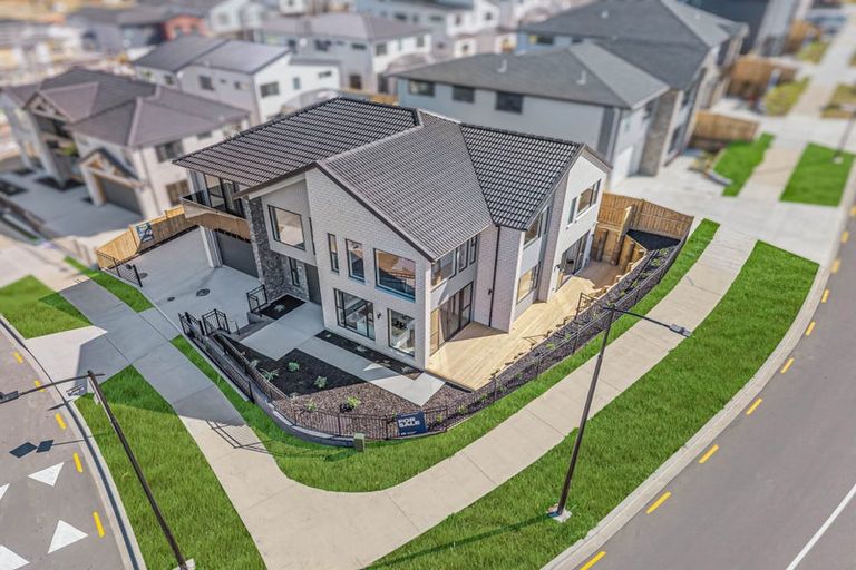 Photo of property in 31 Hauhake Road, Flat Bush, Auckland, 2019