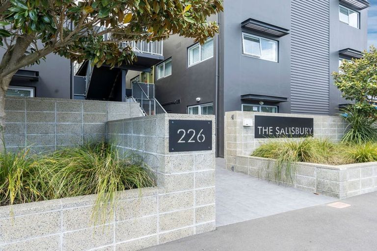 Photo of property in Salisbury Park, 2/226g Salisbury Street, Christchurch Central, Christchurch, 8013