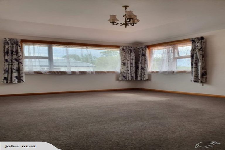 Photo of property in 74 Straven Road, Fendalton, Christchurch, 8014