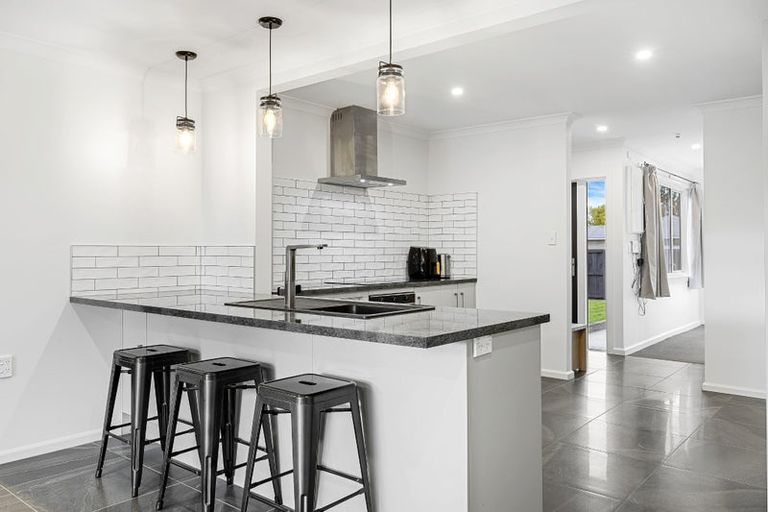 Photo of property in 15 Ivory Street, Rangiora, 7400