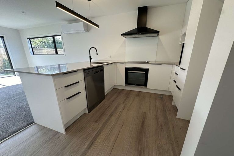 Photo of property in 36b Oxford Crescent, Ebdentown, Upper Hutt, 5018