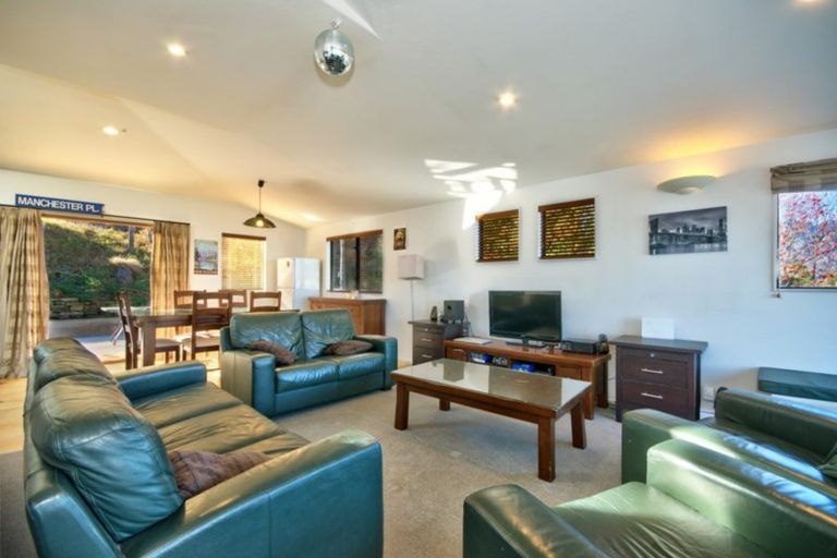 Photo of property in 20b Manchester Place, Queenstown, 9300