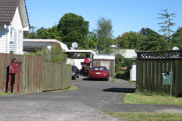 Photo of property in 18 Crosby Road, West Harbour, Auckland, 0618