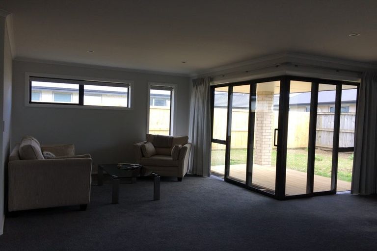 Photo of property in 14 Kowhai Drive, Cambridge, 3434