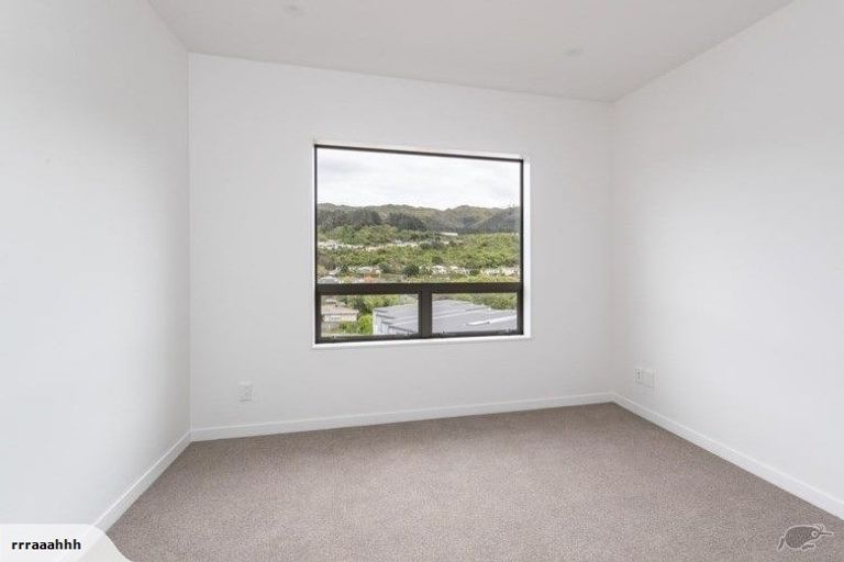 Photo of property in 7u3 Handyside Street, Tawa, Wellington, 5028