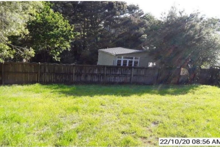 Photo of property in 73a Gledstane Road, Stanmore Bay, Whangaparaoa, 0932