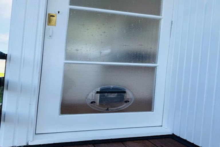 Photo of property in 3 Hartley Terrace, Massey, Auckland, 0614