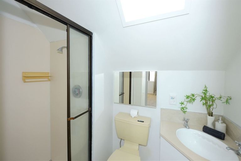 Photo of property in 10 Glenburn Place, Avonhead, Christchurch, 8042