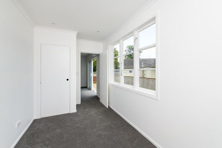 Photo of property in 73 Rangiora Avenue, Roslyn, Palmerston North, 4414