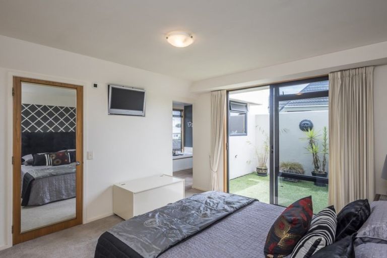 Photo of property in 11a Nathan Avenue, Paraparaumu Beach, Paraparaumu, 5032