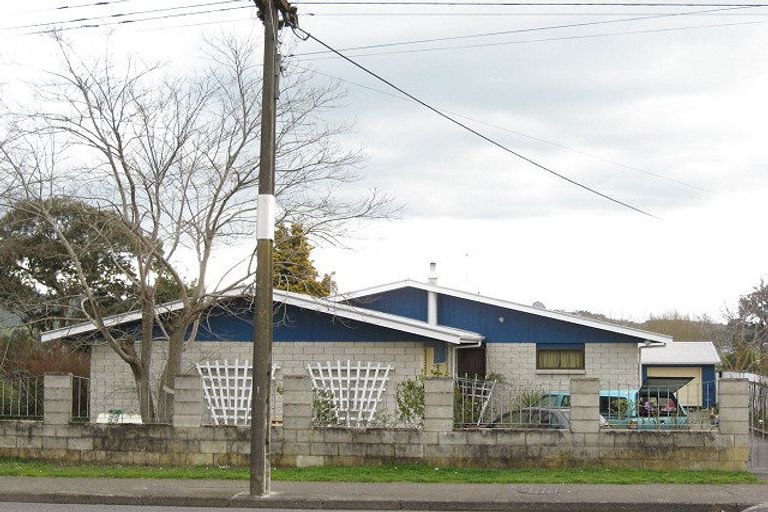 Photo of property in 70 Racecourse Road, Waipukurau, 4200