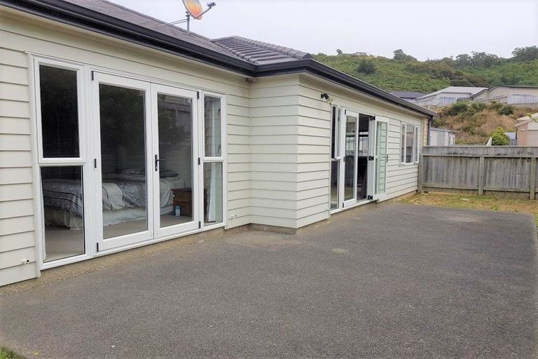 Photo of property in 49 Staithes Drive North, Whitby, Porirua, 5024