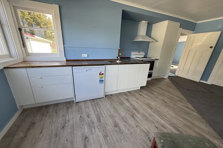 Photo of property in 553 Main North Road, Bay View, Napier, 4104