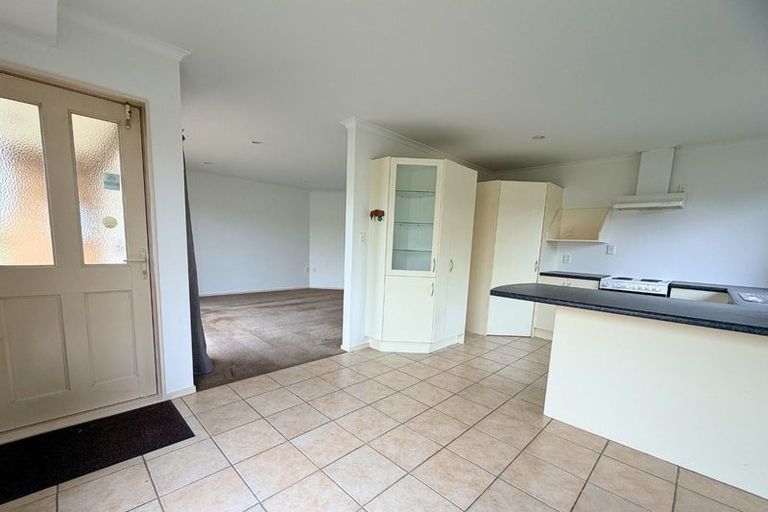 Photo of property in Holdsworth Villas, 68/2 William Donald Drive, Solway, Masterton, 5810