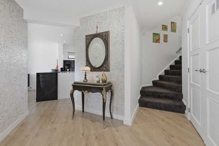 Photo of property in 4/2 Sixth Avenue, Tauranga, 3110