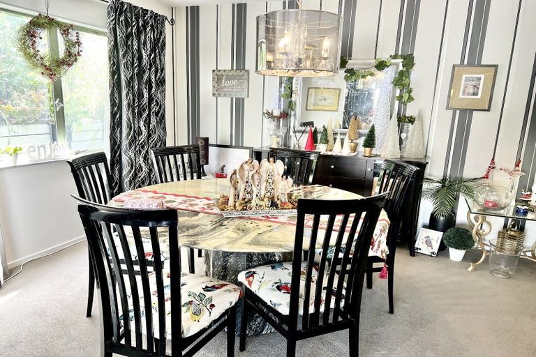 Photo of property in 1/3 Pelican Lane, Unsworth Heights, Auckland, 0632