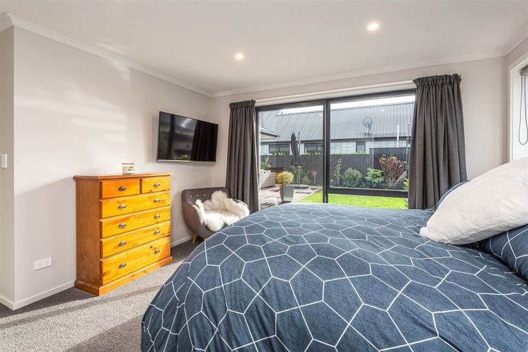 Photo of property in 40 Luxembourg Crescent, Halswell, Christchurch, 8025