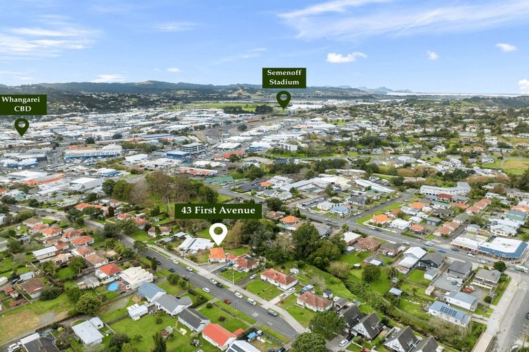 Photo of property in 43 First Avenue, Avenues, Whangarei, 0110