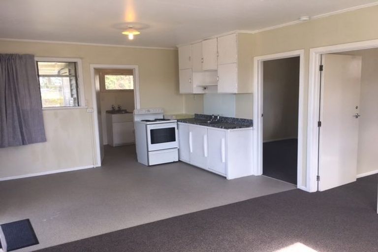 Photo of property in 38 Shakespear Road, Army Bay, Whangaparaoa, 0930