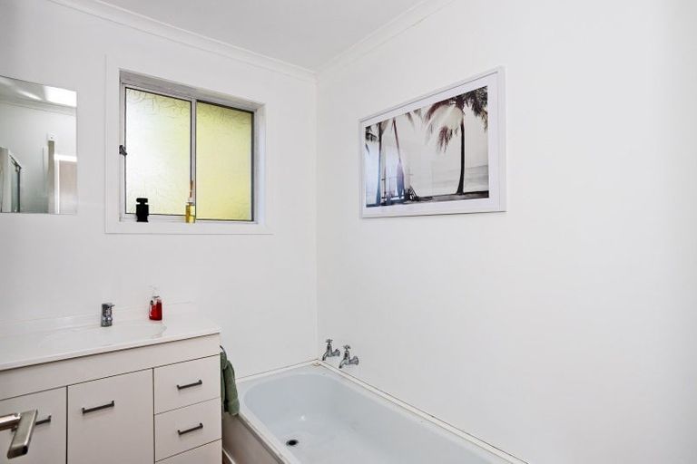 Photo of property in 55 Cunningham Street, Grasmere, Invercargill, 9810
