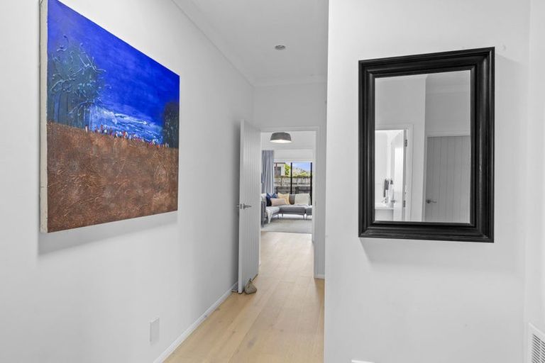 Photo of property in 176a Heta Road, Highlands Park, New Plymouth, 4312