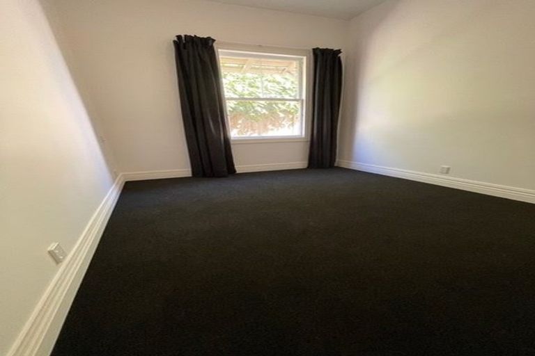 Photo of property in 129 Daniell Street, Newtown, Wellington, 6021