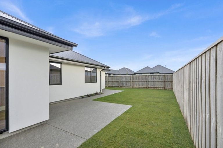 Photo of property in 5 Stackwood Avenue, Woodend, 7610