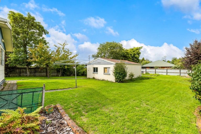 Photo of property in 2 Gilbert Street, Amberley, 7410