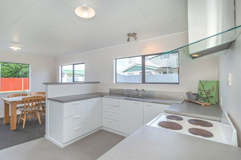 Photo of property in 131 Queen Street West, Levin, 5510