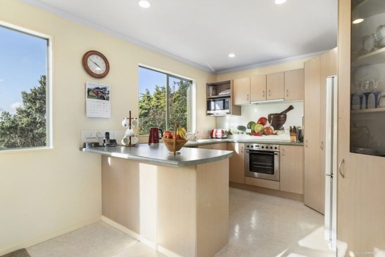 Photo of property in 15b Hawtrey Terrace, Johnsonville, Wellington, 6037