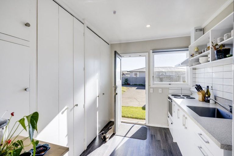 Photo of property in 5/82 Meeanee Road, Taradale, Napier, 4112