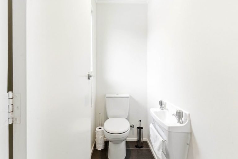 Photo of property in 43b Aberdeen Road, Saint Clair, Dunedin, 9012
