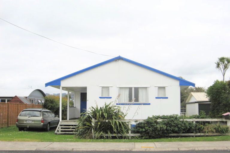 Photo of property in 4 Eyre Street, Whitianga, 3510